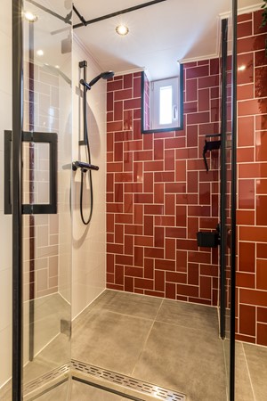 Foto - Verkocht: Ruime instapklare geschakelde 2 onder 1 kap woning voorzien van een goed isolatiepakket met aanbouw, bijkeuken, ruime tuin op zuiden (ca 131 m2) en garage gelegen in Kunrade.